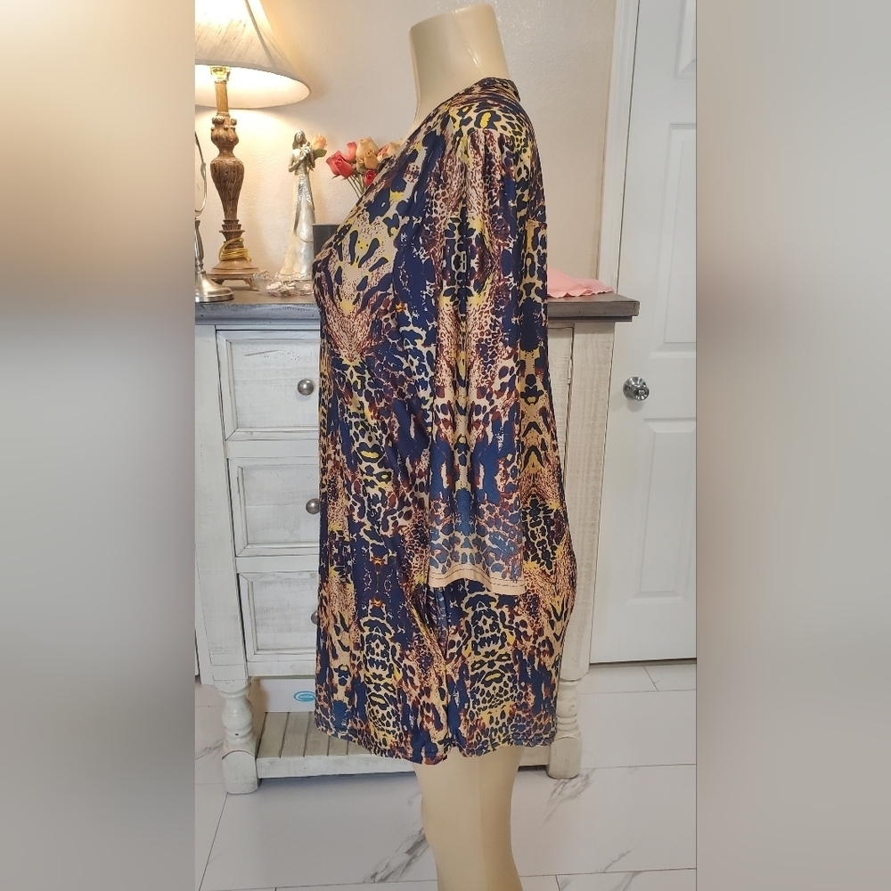 R&B Collection Size M Animal Print Tunic Dress - Picture 5 of 9